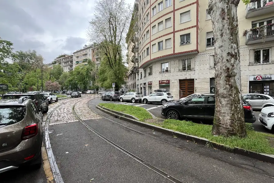 Negozio in affitto di 20 mq a €1.200 (rif. 1/2025)
