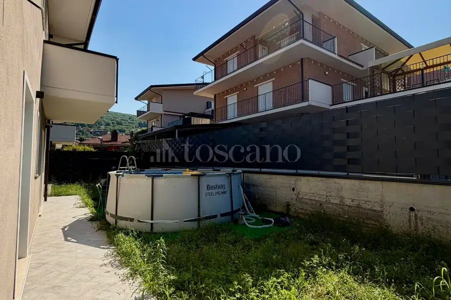 Villa Bifamiliare in vendita di 100 mq a €235.000 (rif. 156/2026)