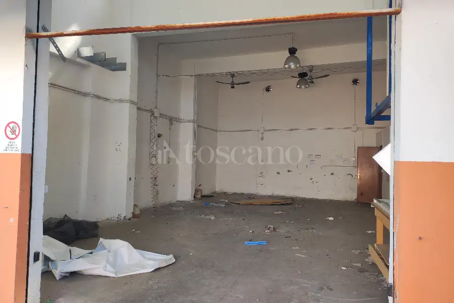 Laboratorio in affitto di 200 mq a €1.500 (rif. 19/2024)