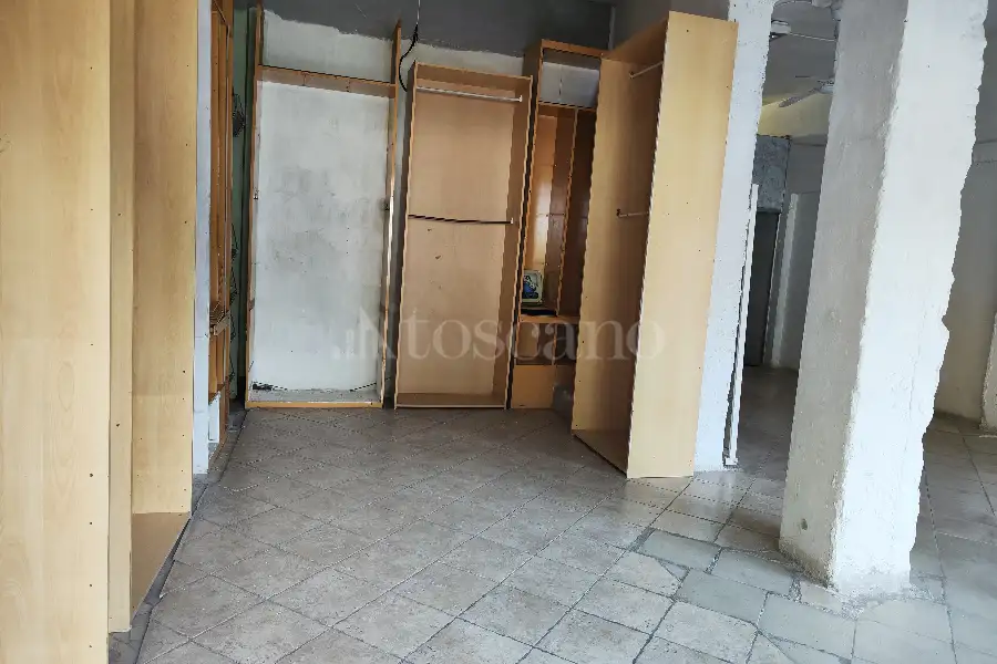 Negozio in vendita di 80 mq a €170.000 (rif. 21/2025)