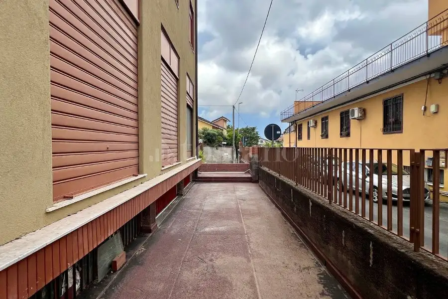 Magazzino in vendita di 155 mq a €98.000 (rif. 142/2026)