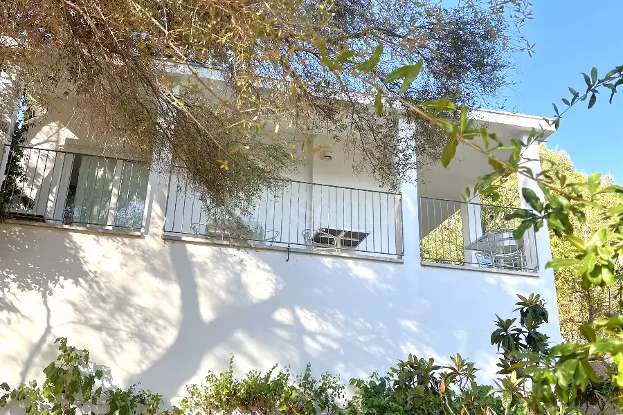 Casa Indipendente in vendita di 200 mq a €770.000 (rif. 37/2026)