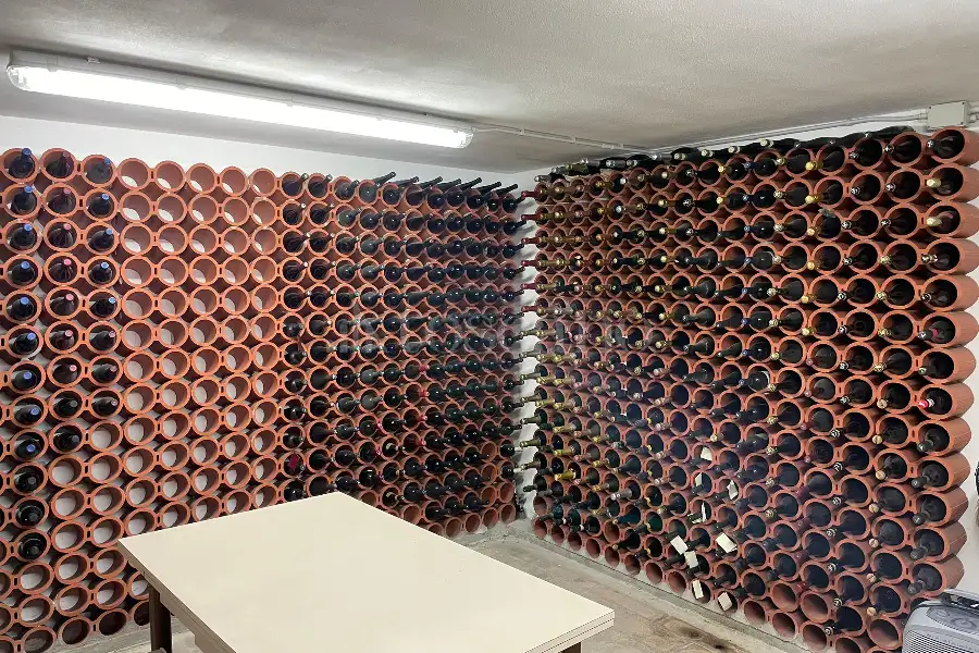 Casa Indipendente in vendita di 340 mq a €1.490.000 (rif. 24/2026)