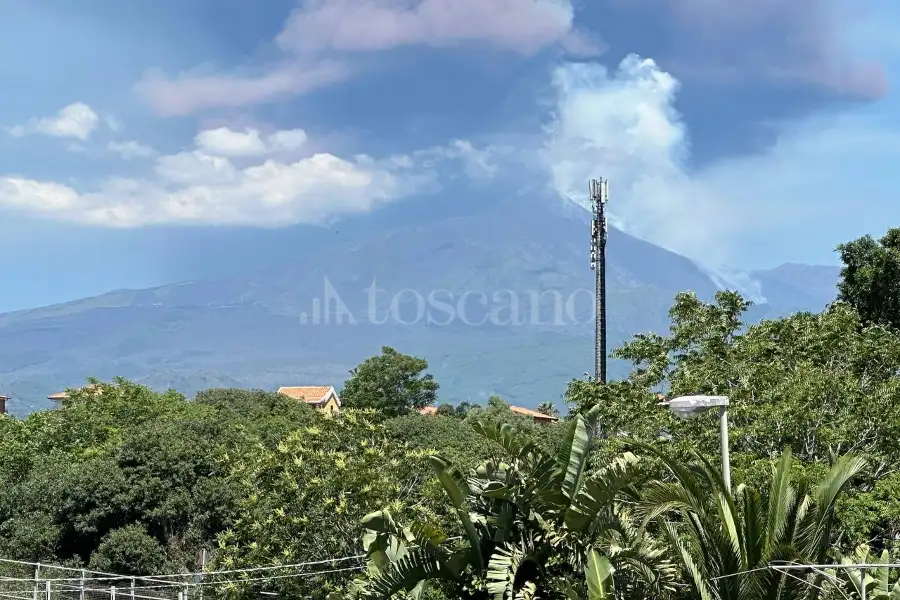 Villa in vendita di 575 mq a €878.000 (rif. 89/2025)