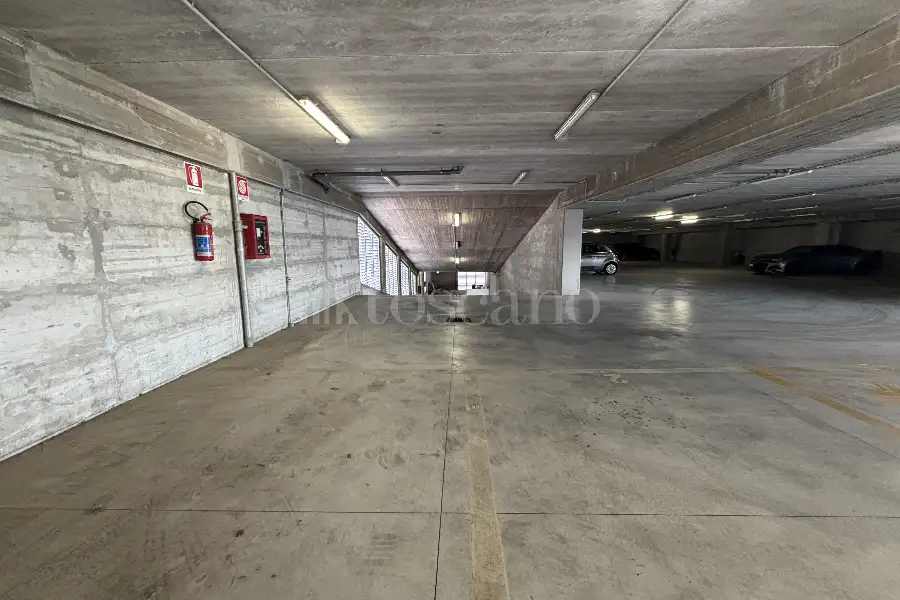 Posto Auto in vendita di 18 mq a €17.000 (rif. 45/2026)