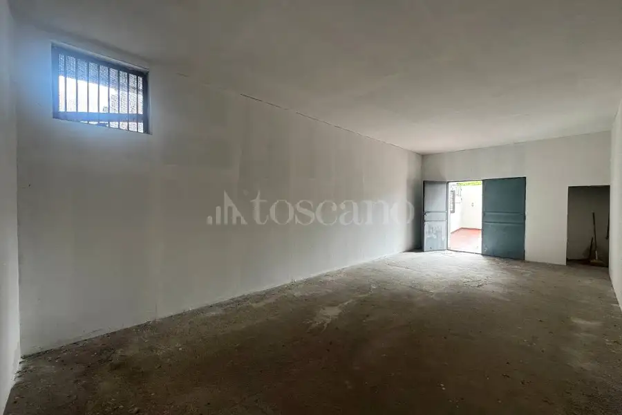 Box in vendita di 44 mq a €38.000 (rif. 185/2026)