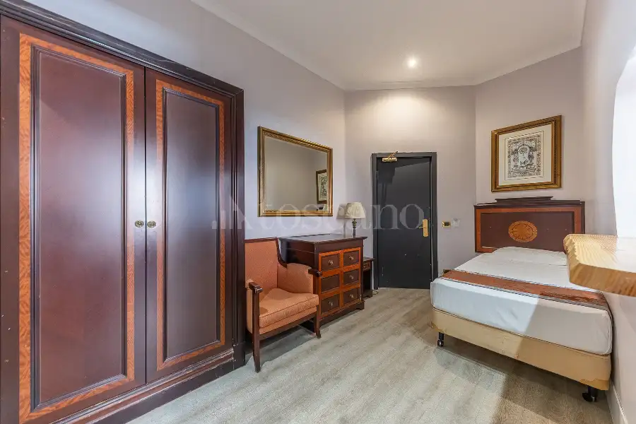 Albergo in vendita di 592 mq a €1.999.000 (rif. 17/2025)