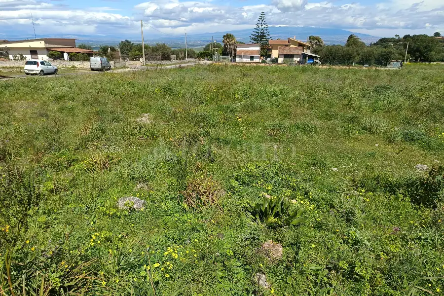Agricolo in vendita di 5.700 mq a €16.000 (rif. 40/2026)