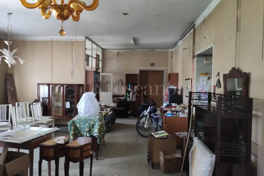 Negozio in vendita di 166 mq a €145.000 (rif. 27/2026)