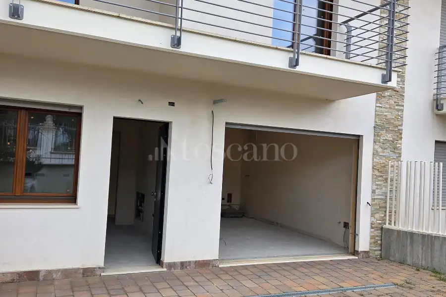 Villino a Schiera in vendita di 168 mq a €210.000 (rif. 9/2026)