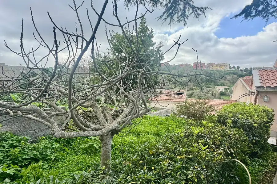 Casa Indipendente in vendita di 100 mq a €106.000 (rif. 41/2026)