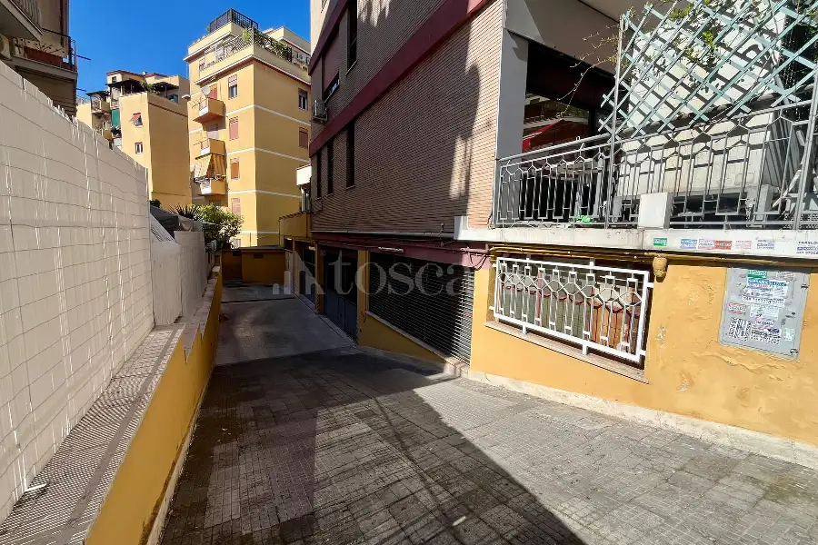 Box in vendita di 20 mq a €68.000 (rif. 42/2026)
