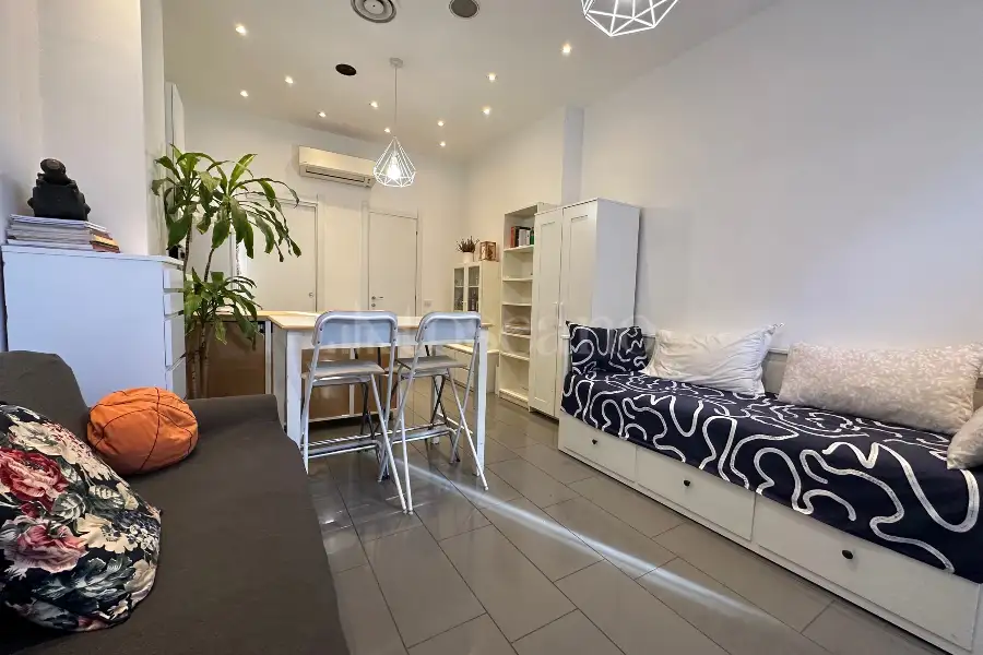Negozio in vendita di 35 mq a €109.000 (rif. 7/2025)