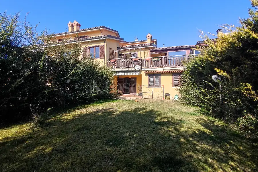 Villino a Schiera in vendita di 200 mq a €390.000 (rif. 13/2025)