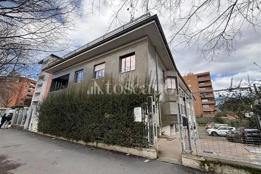 Ufficio in affitto di 180 mq a €2.166 (rif. 26/2026)