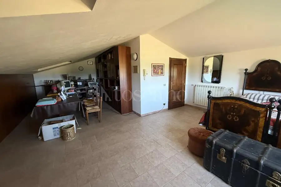 Casa Indipendente in vendita di 600 mq a €1.359.000 (rif. 49/2026)
