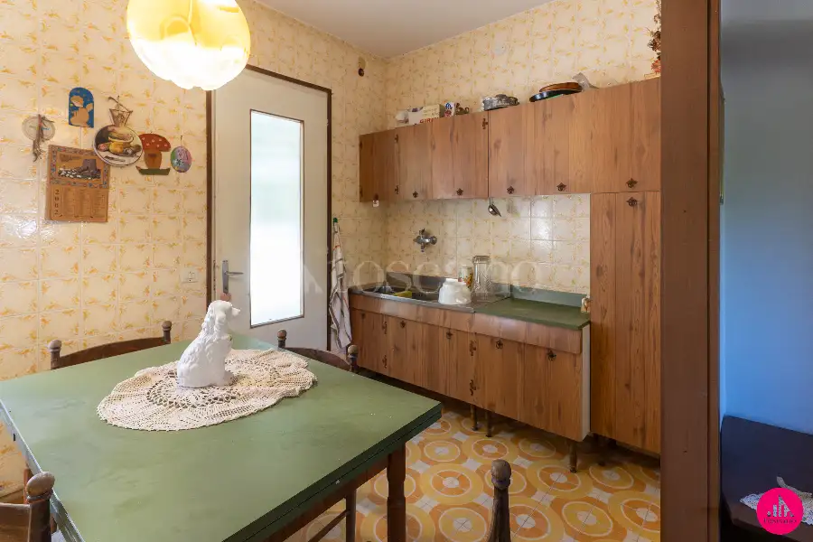 Villa Bifamiliare in vendita di 230 mq a €239.000 (rif. 87/2026)