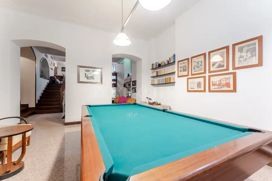 Casa in vendita di 360 mq trattativa riservata (rif. 44/2026)
