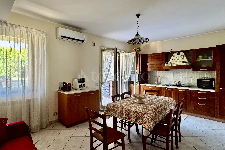 Villa Bifamiliare in vendita di 160 mq a €598.000 (rif. 156/2026)