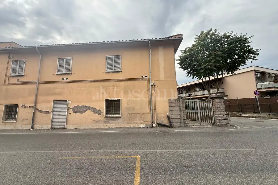 Laboratorio in vendita di 136 mq a €175.000 (rif. 15/2026)