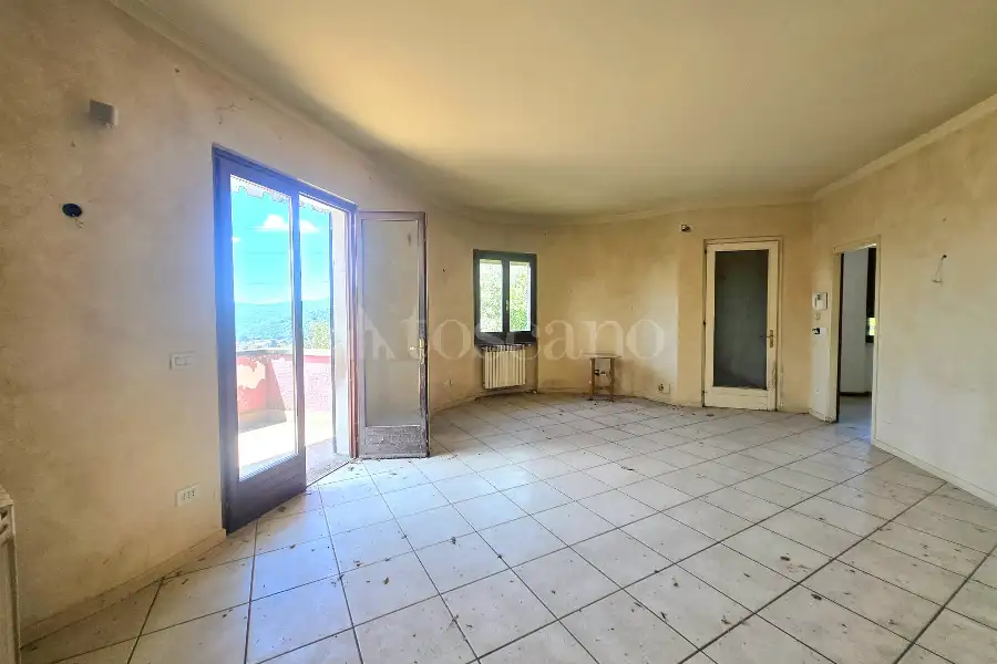 Villa in vendita di 200 mq a €780.000 (rif. 38/2026)