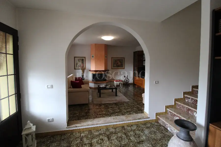 Casa Indipendente in vendita di 192 mq a €149.000 (rif. 145/2026)