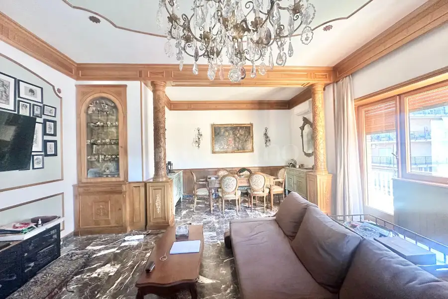 Attico in vendita di 189 mq a €680.000 (rif. 24/2025)