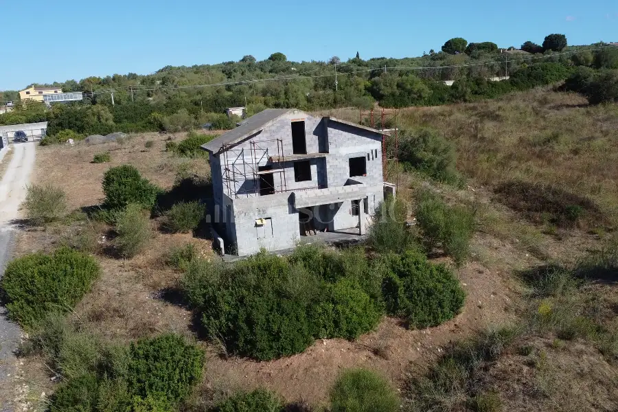 Casa Indipendente in vendita di 230 mq a €179.000 (rif. 199/2026)