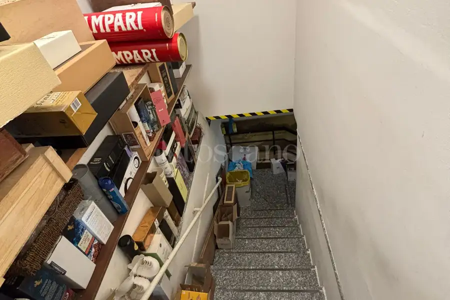 Negozio in vendita di 290 mq a €800.000 (rif. 8/2026)