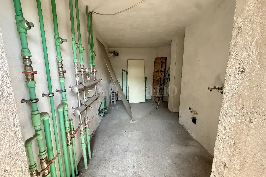 Villa Bifamiliare in vendita di 420 mq trattativa riservata (rif. 17/2026)