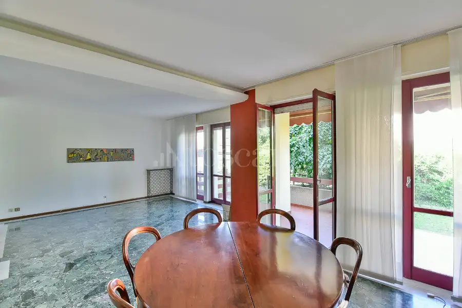 Villa Bifamiliare in vendita di 250 mq a €485.000 (rif. 16/2026)
