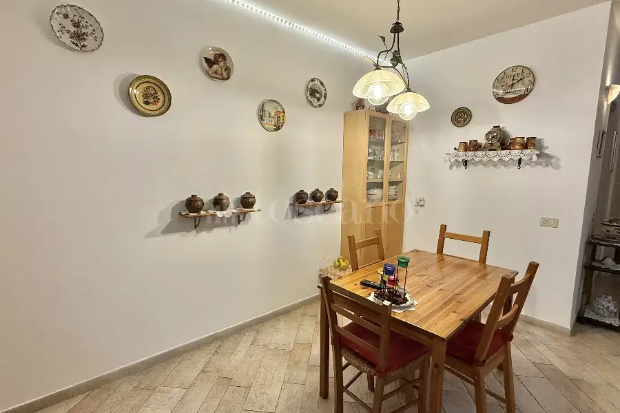 Villa in vendita di 165 mq a €899.000 (rif. 12/2026)