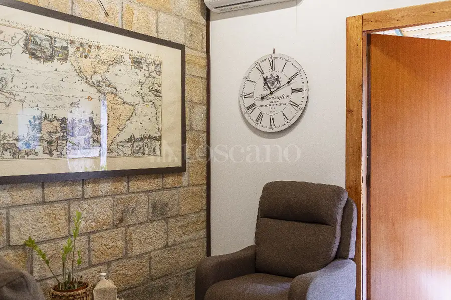 Villa in vendita di 920 mq a €1.800.000 (rif. 43/2025)