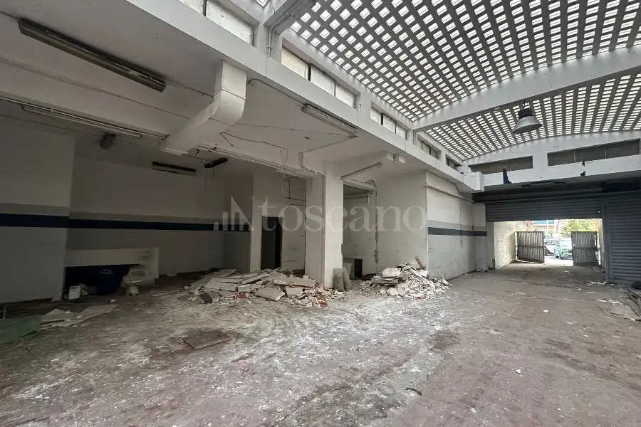 Magazzino in affitto di 530 mq a €2.000 (rif. 3/2026)