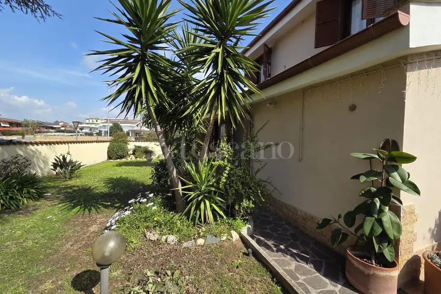 Villa in vendita di 125 mq a €610.000 (rif. 18/2026)