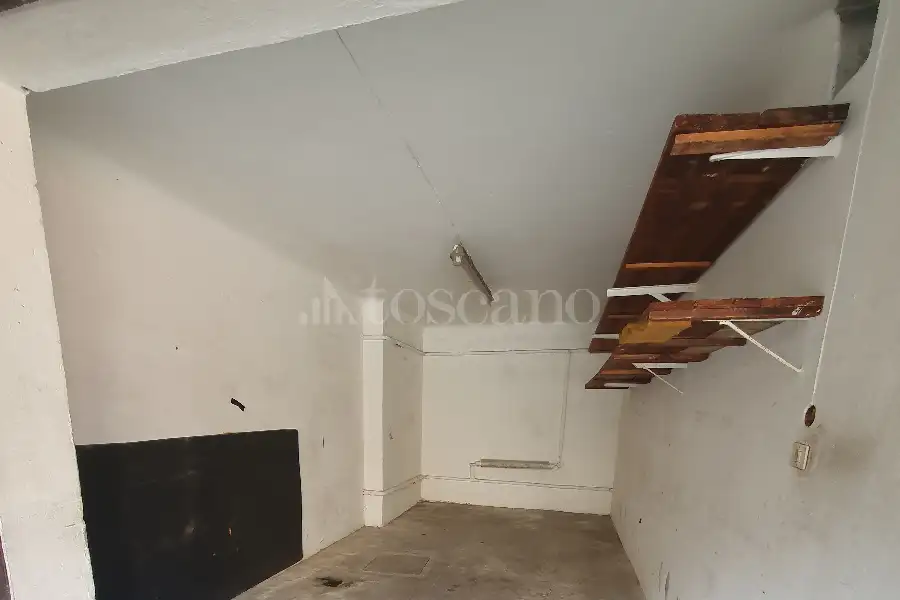 Garage in vendita di 16 mq a €32.000 (rif. 24/2026)