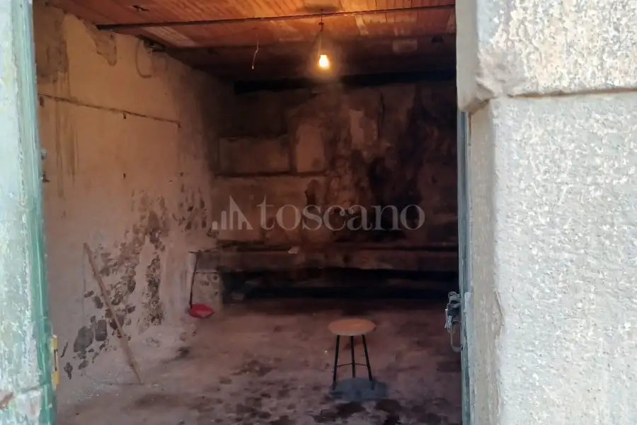 Magazzino in vendita di 103 mq trattativa riservata (rif. 12/2025)