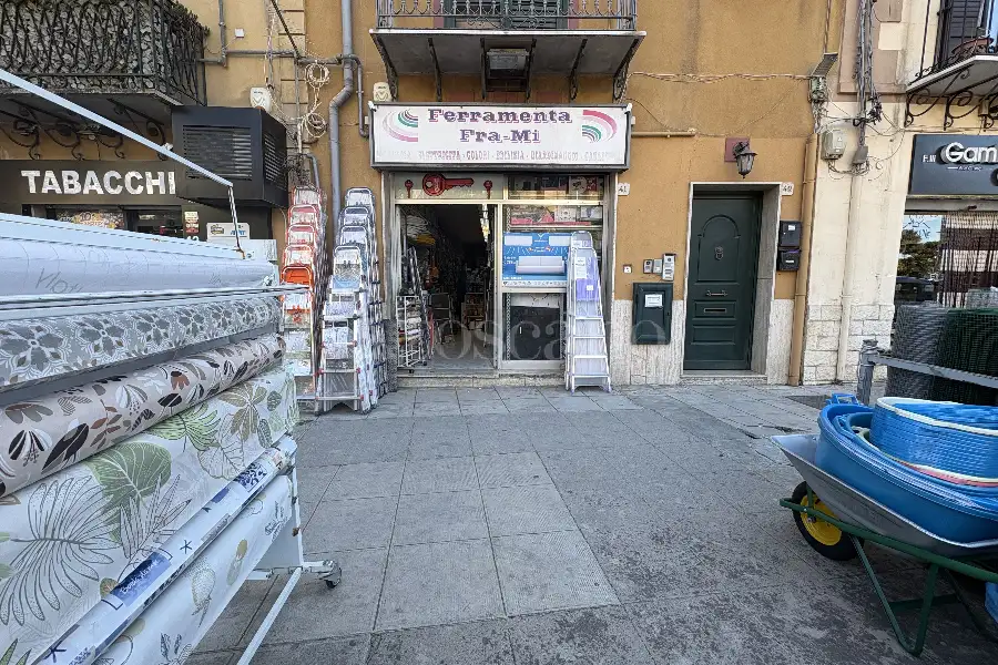 Negozio in vendita di 72 mq a €165.000 (rif. 36/2026)