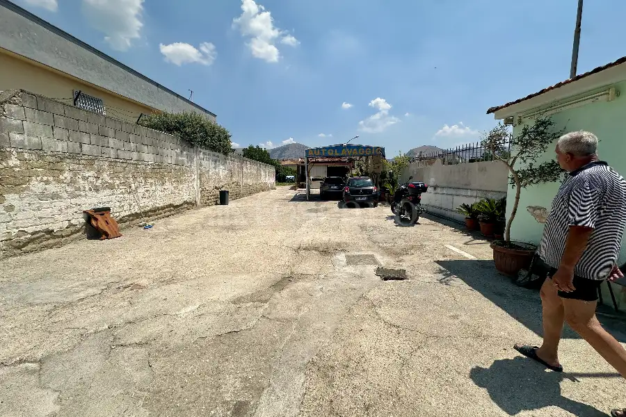 Posto Auto in affitto di 60 mq a €700 (rif. 20/2025)