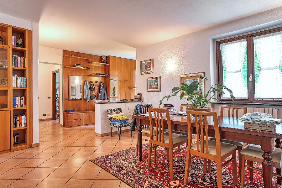 Villa in vendita di 380 mq a €520.000 (rif. 5/2026)