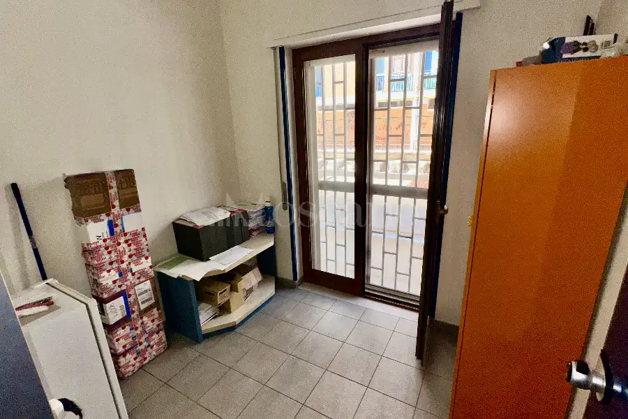 Ufficio in vendita di 150 mq a €229.000 (rif. 11/2026)