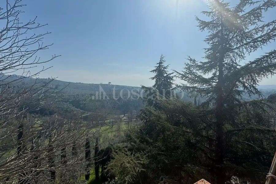 Villa Bifamiliare in vendita di 280 mq a €298.000 (rif. 18/2025)