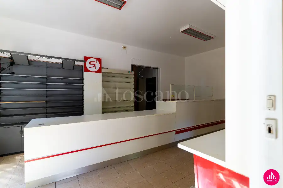Negozio in vendita di 45 mq a €55.000 (rif. 9/2026)