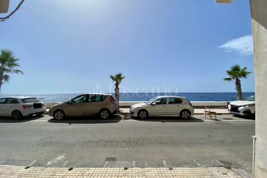 Negozio in vendita di 70 mq a €230.000 (rif. 37/2025)
