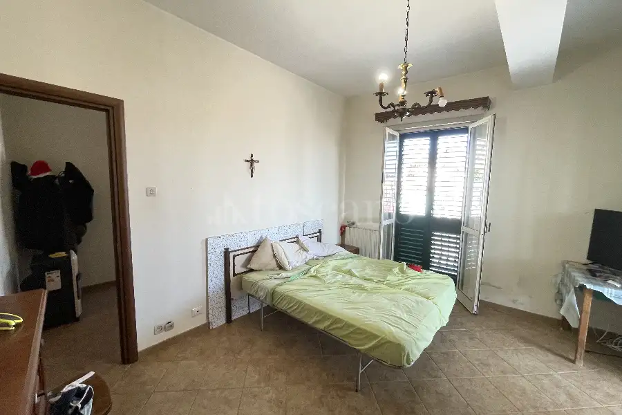 Casa Indipendente in vendita di 213 mq a €150.000 (rif. 14/2025)