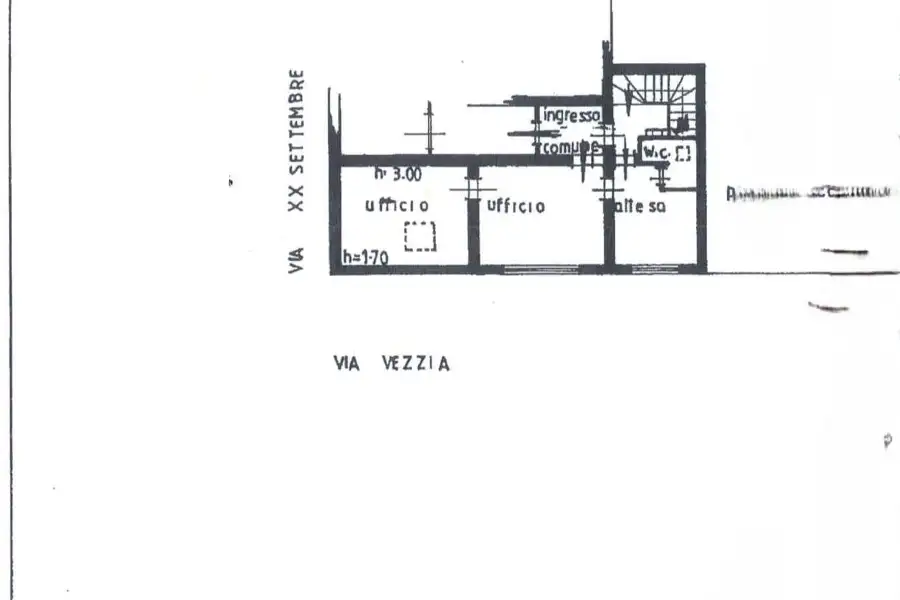 Stabile Uso Ufficio in vendita di 310 mq a €350.000 (rif. 80/2026)