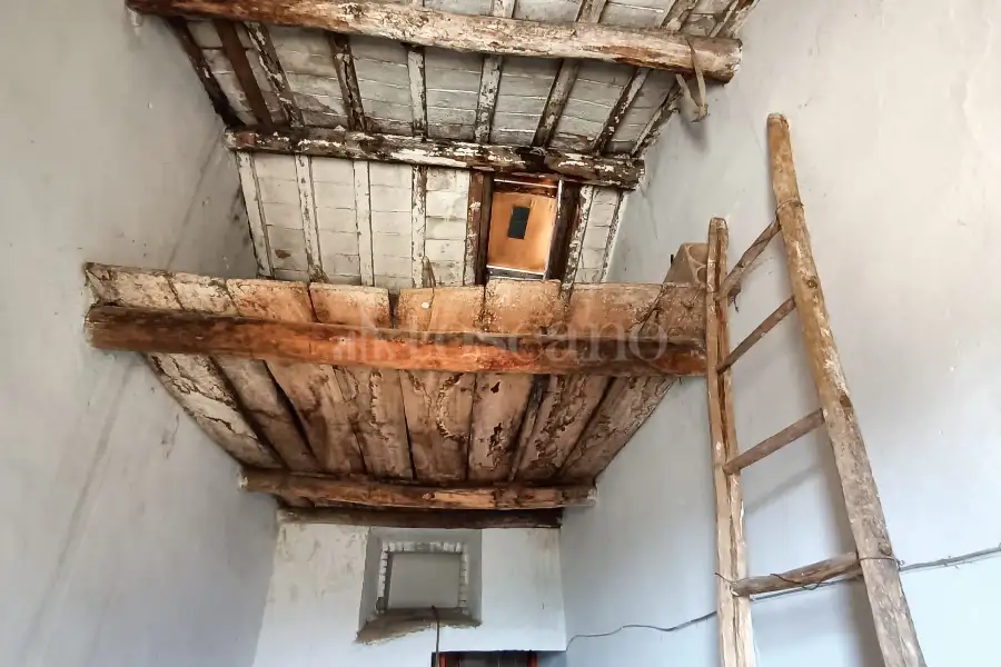 Rustico in vendita di 110 mq a €45.000 (rif. 6/2026)