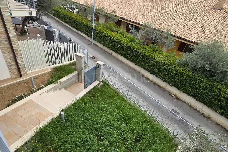 Villino a Schiera in vendita di 168 mq a €210.000 (rif. 9/2026)