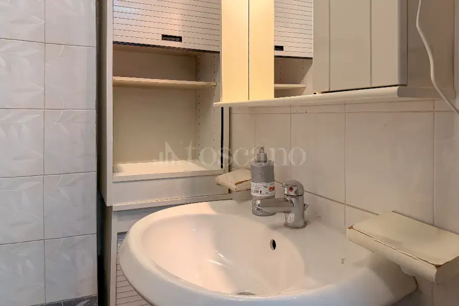 Negozio in vendita di 200 mq a €590.000 (rif. 51/2026)