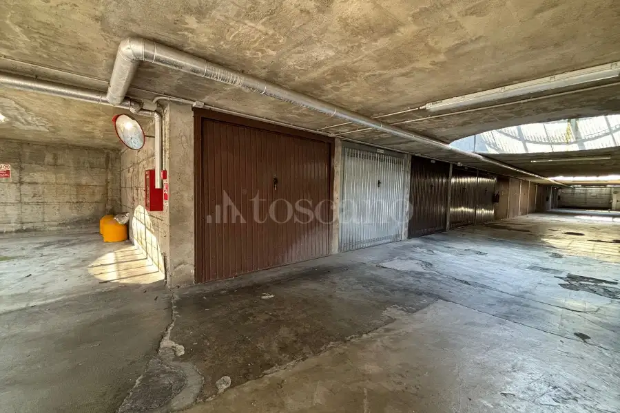 Box in vendita di 17 mq a €19.500 (rif. 17/2025)